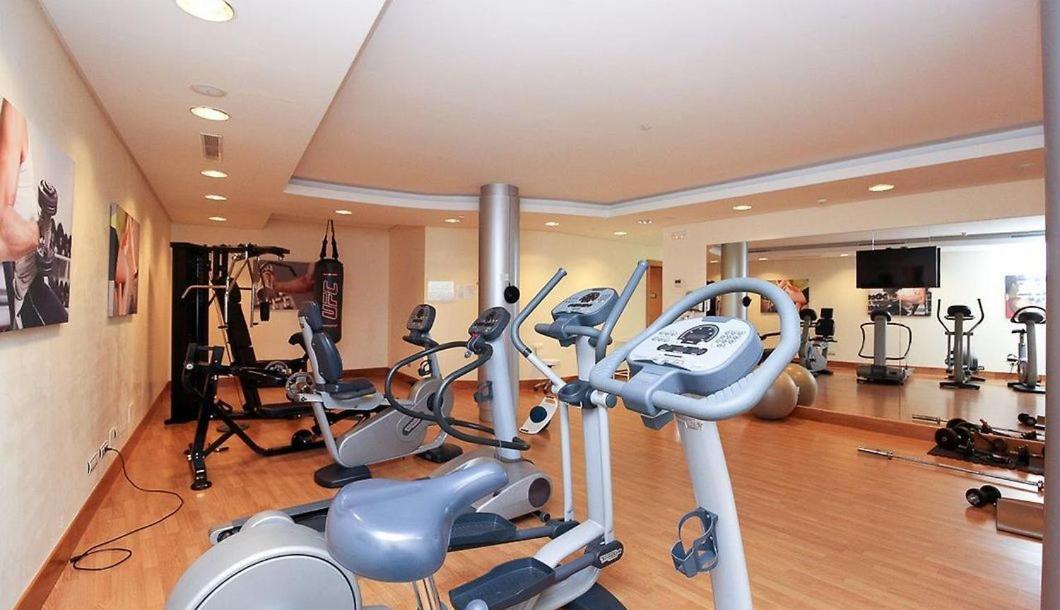 Luxury Spa Resort Marbella 2 Bedroom Sauna Gym Pools Jacuzzi Eksteriør billede